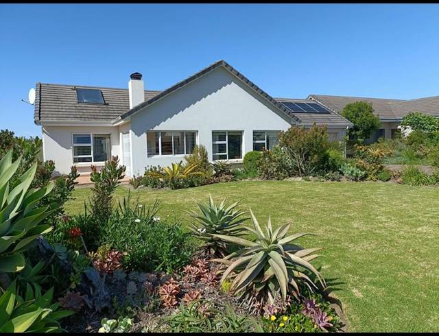 2 BEDROOM HOUSE FOR SALE IN GROENKLOOF RETIREMENT VILLAGE